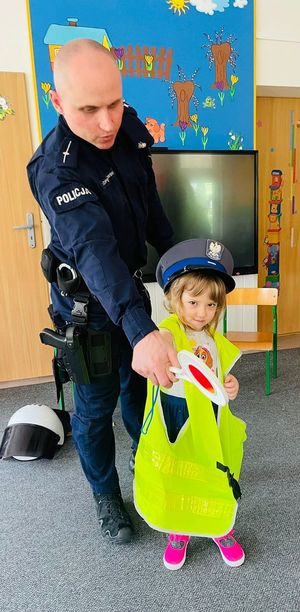 Policja w przedszkolu, czyli lekcja bezpieczeństwa dla najmłodszych