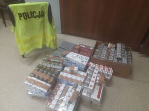 papierosy zabezpieczone przez policjantów
