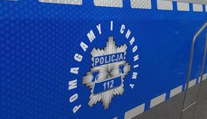 Napis: pomagamy i chronimy