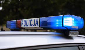 belka na dachu pojazdy z napisem policja