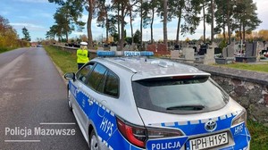Wzmożone działania policji w okresie Wszystkich Świętych i Zaduszek na Mazowszu