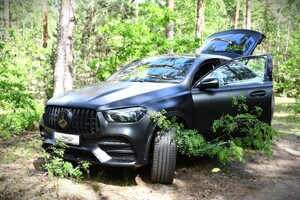 Odnaleziony Mercedes
