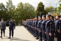przegląd pododdziałów przez Komendanta Wojewódzkiego Policji zs. w Radomiu mł. insp. dr hab. Zbigniewa Mikołajczyka.