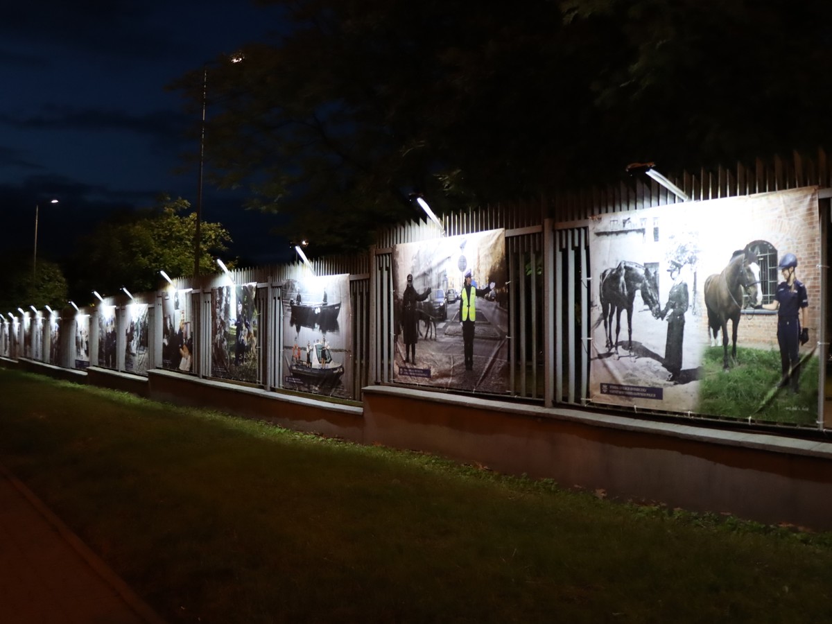 Noc Muzeów w Komendzie Wojewódzkiej Policji zs. w Radomiu - wyjątkowe atrakcje i historia kobiet w Policji