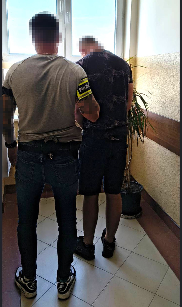 Podawał się za policjanta wydziału kryminalnego - już po niespełna 24-godzinach zatrzymali go prawdziwi kryminalni