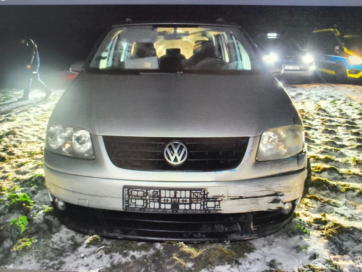 Kradzież samochodu i szaleńcza jazda przez 3 powiaty. Za kierownicą Volkswagena 16-latek