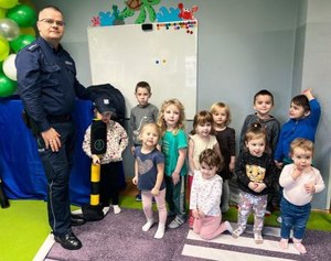 Spotkania policjantów z dziećmi i młodzieżą