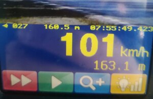 Ekran laserowego miernika prędkości