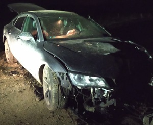 uszkodzony pojazd audi