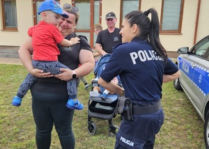 „Weekend z profilaktyką” - ostrołęccy policjanci na festynach i piknikach o bezpieczeństwie i służbie