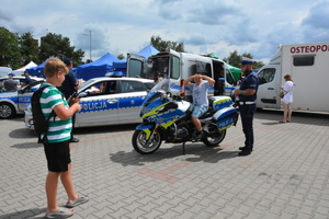 Uroczysty apel z okazji Święta Policji w KMP w Ostrołęce