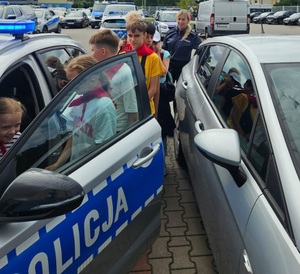 Spotkanie policjantów z uczestnikami półkolonii