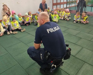 Wyjątkowi mali goście w siedzibie ostrołęckich policjantów