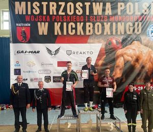 Policjant z Ostrołęki kolejny raz na podium Mistrzostw Służb Mundurowych w Kickboxingu