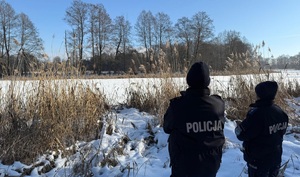 Ostrołęccy policjanci czuwają nad „ zimowym” bezpieczeństwem