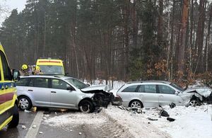 Poranne zderzenie dwóch pojazdów w gminie Łyse
