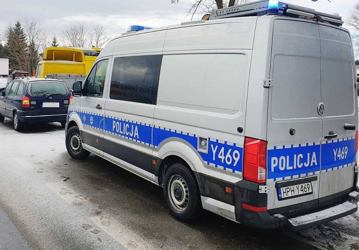 Ostrołęccy Policjanci Dbają O Bezpieczeństwo Na Drodze - Kolejny ...