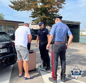 radomski policjant i włoscy funkcjonariusze podczas wspólnych patroli na terenie Wenecji