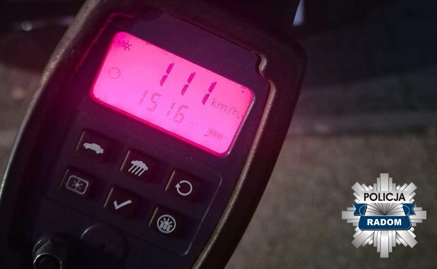 Radomscy policjanci zatrzymali kierowców za przekroczenie prędkości o ponad 50