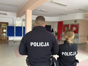 policjanci w szkole