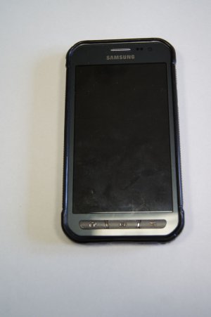 Znaleziono plecak i telefon Samsung