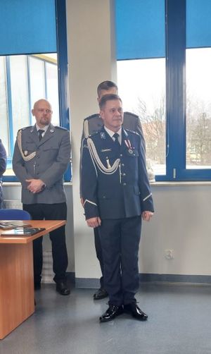 Naczelnik Wydziału Ruchu Drogowego pożegnał się z policyjnym mundurem