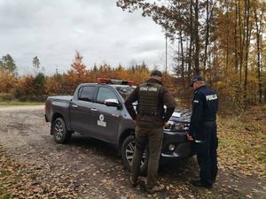 Wspólne działania policji i straży leśnej