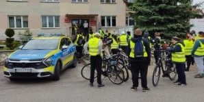 Pogadanka podczas rajdu rowerowego
