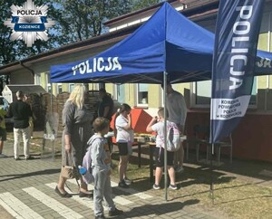 Promocja zawodu Policjanta na pikniku majowym