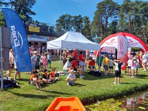 Pokazy nad wodą