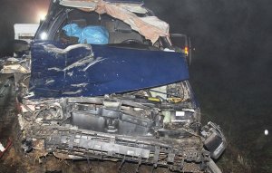 Fotografia: Wypadek na drodze relacji Garlino – Krzywonoś, zginął 28-letni mężczyzna.