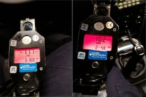 dwa zdjęcia przedstawiające pomiary prędkości wykonany laserowym miernikiem