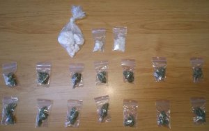 Marihuana i amfetamina w torebkach