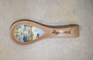 Gliniana łyżka ozdobna z grafiką z napisem Panama