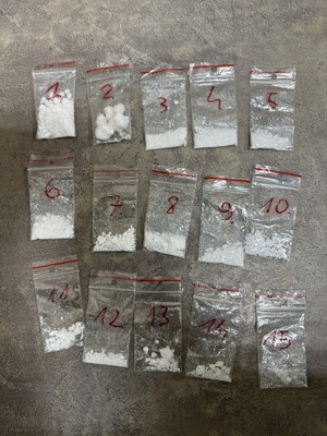 Torebki z narkotykami