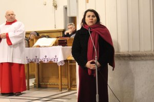 Sopranistka Katarzyna Bochyńska - Wojdył podczas mszy