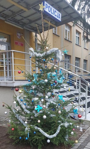 Czwarta edycja odblaskowej choinki! Zamień odblask na ozdobę!