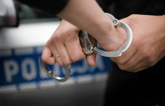 Tymczasowy areszt za rozbój na 20-latku w powiecie węgrowskim