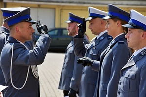 Święto Policji w Wyszkowie. Na zdjęciach policjanci oraz zaproszeni goście.
