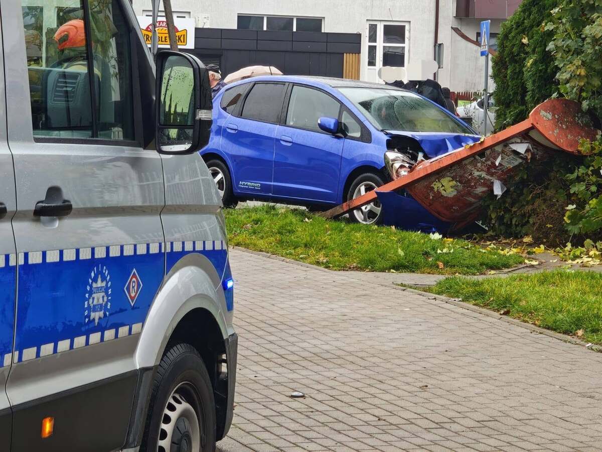Wypadek w Wyszkowie spowodowany zasłabnięciem kierującej