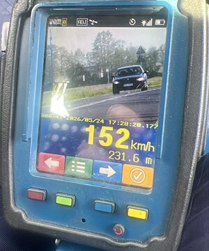 wskazanie miernika prędkości